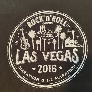 Brooks Las Vegas Rock n Roll marathon t shirt
